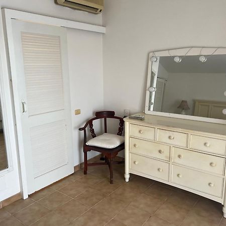 Jolly Harbour Antigua Chiama Italia Villas מראה חיצוני תמונה