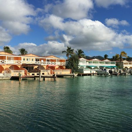 Jolly Harbour Antigua Chiama Italia Villas מראה חיצוני תמונה