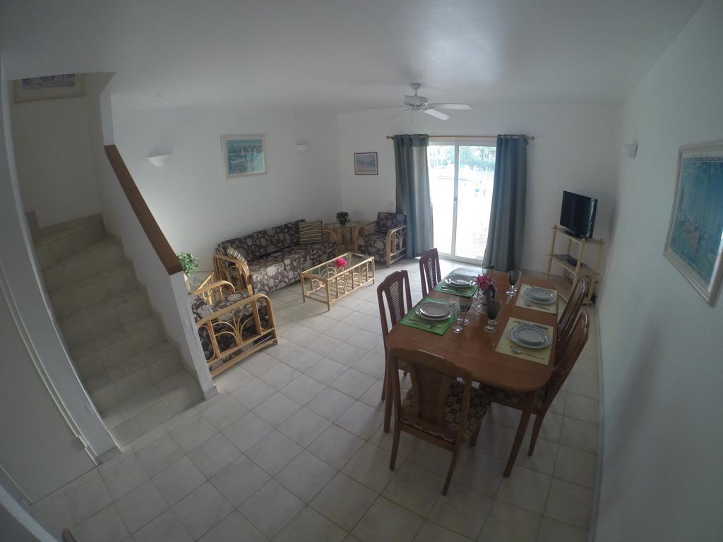 Jolly Harbour Antigua Chiama Italia Villas מראה חיצוני תמונה